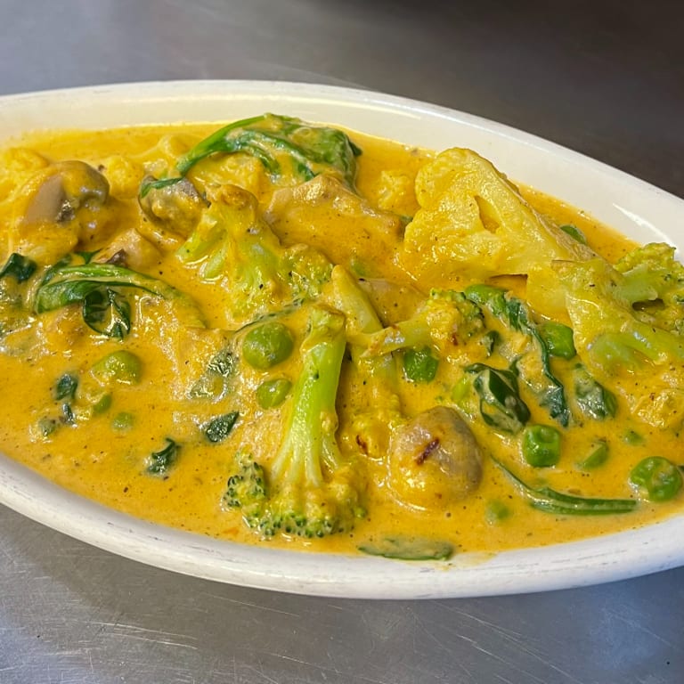 Refreshing Lassi: A Taste of India